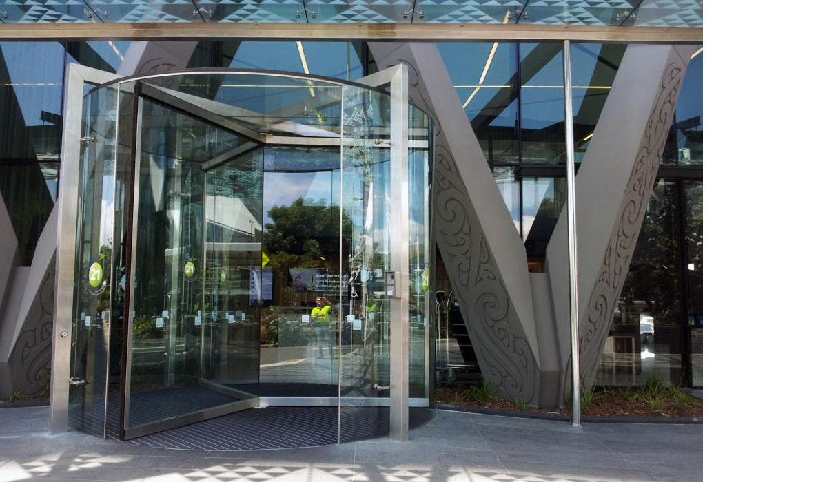 Novotel AKL Airport 10