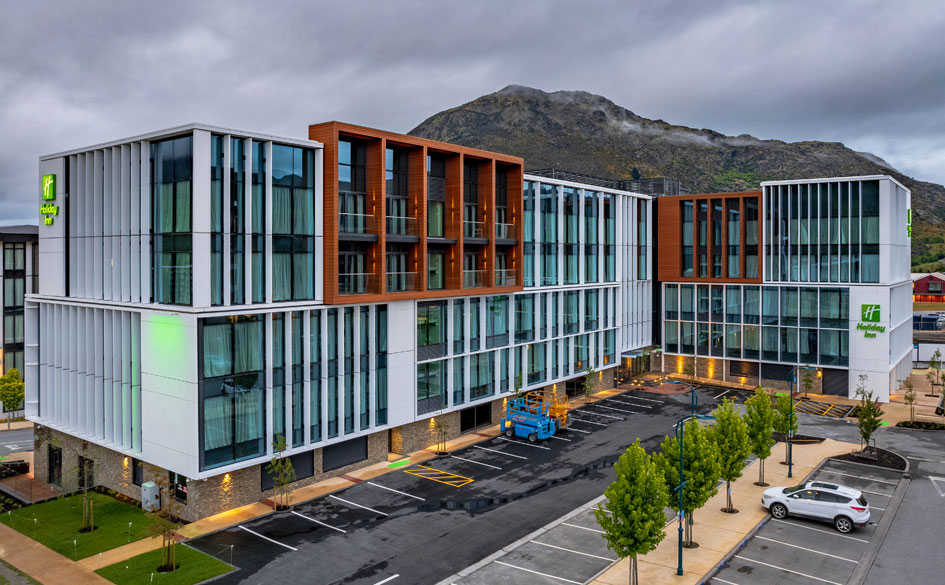 Lakeview Gardens Queenstown Hotel+Retail 001