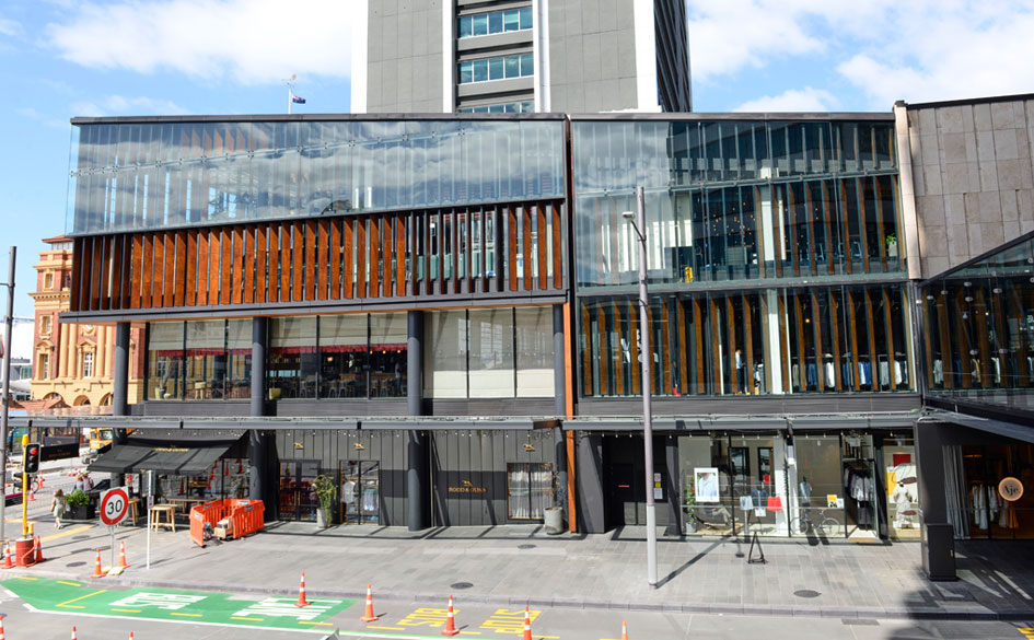 Commercial Bay Podium 14