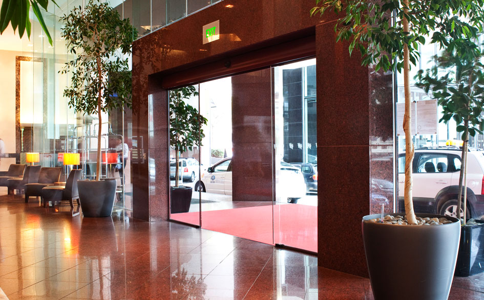 Stamford Plaza Hotel 03