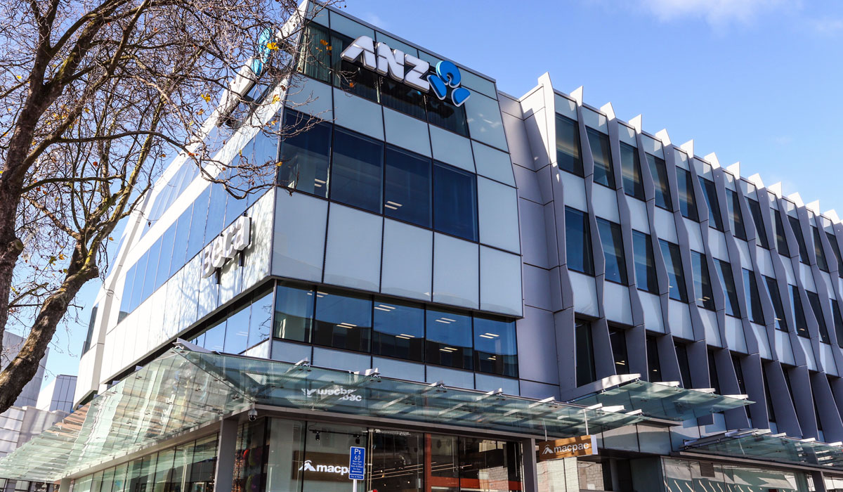 ANZ (Triangle Building)