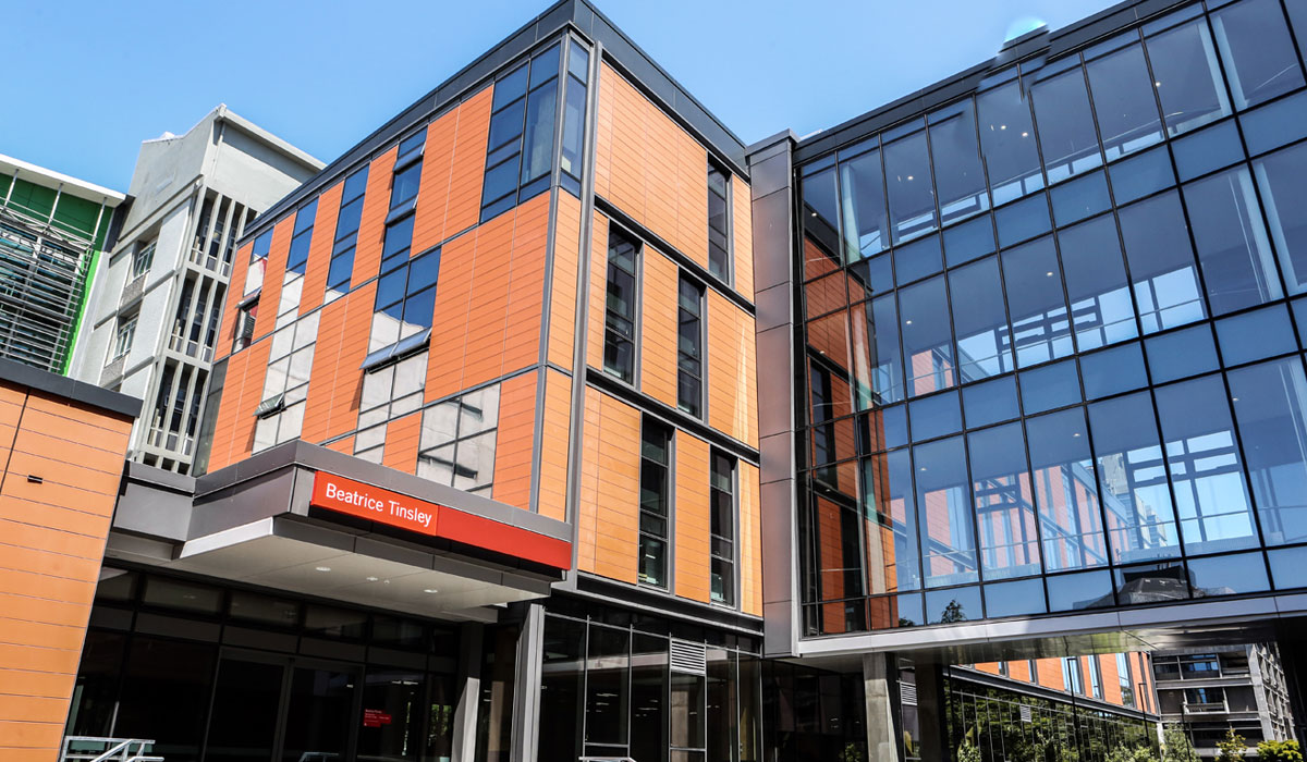 UOC (Von Haast) Beatrice Tinsley Blg 02