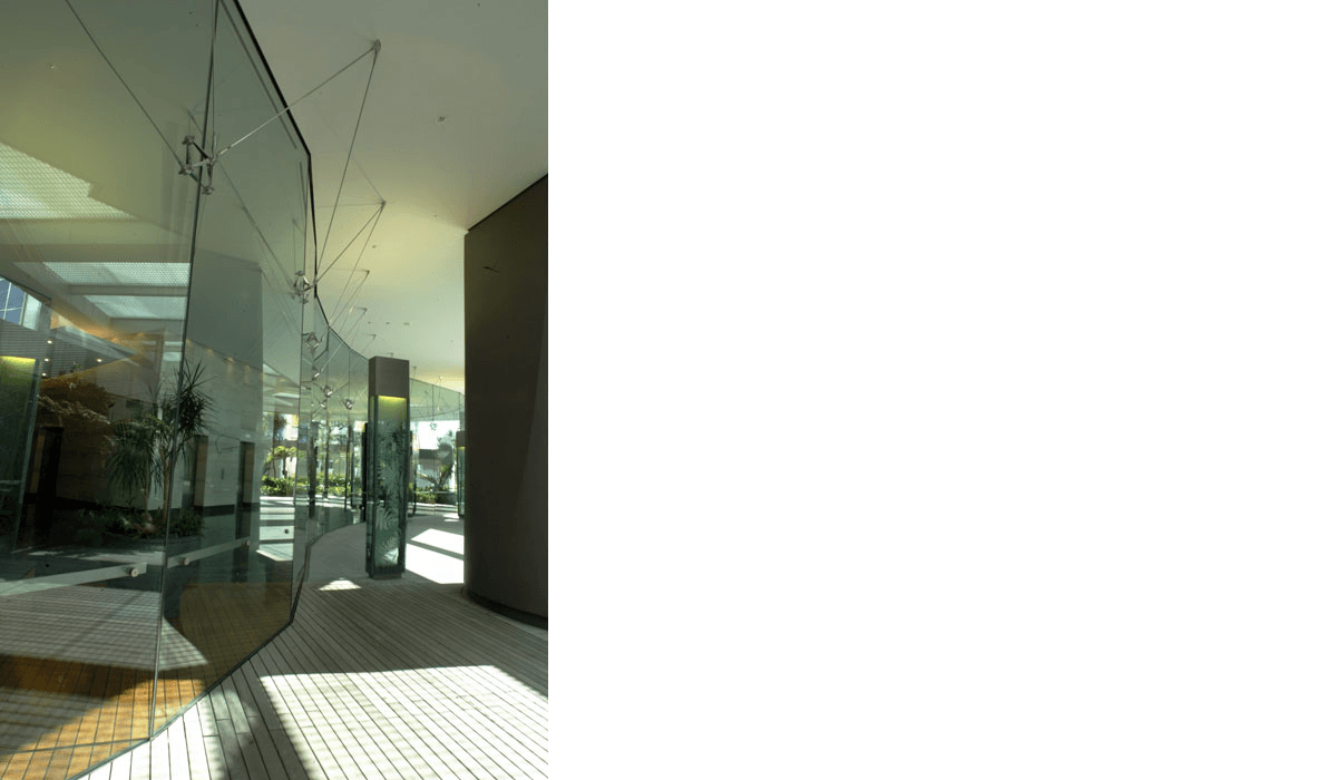 Royal Sun Alliance AKL 1 03